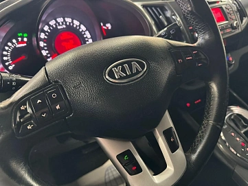 Kia Sportage, 2010г, передний привод, автомат