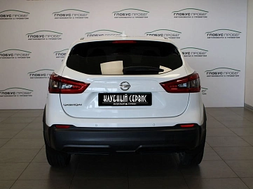 Nissan Qashqai, 2019г, передний привод, автомат