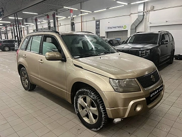 Suzuki Grand Vitara, 2011г, полный привод, автомат
