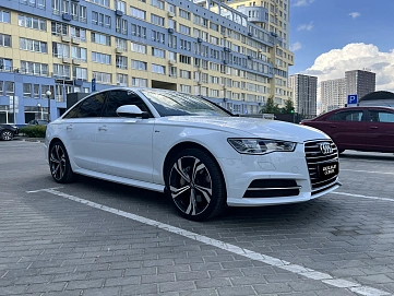 Audi A6, 2015г, полный привод, робот