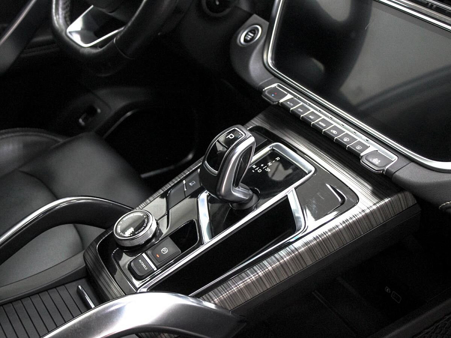 Geely Atlas Pro, 2022г., полный привод, робот