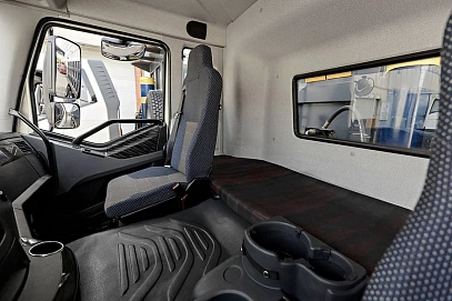 FAW J6 CA3250, 2023г, Задний привод, Механическая