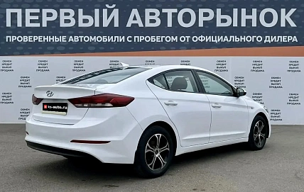 Hyundai Elantra, 2018г, передний привод, автомат