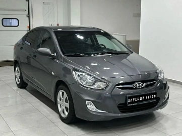 Hyundai Solaris, 2011г, передний привод, автомат