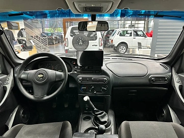 Chevrolet Niva, 2017г, полный привод, механика