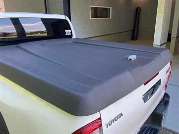 Toyota Hilux, 2022г, полный привод, автомат
