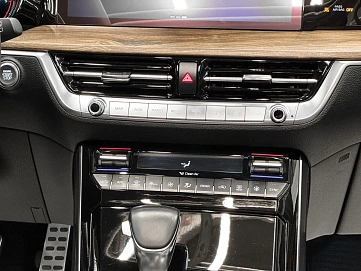Kia , 2021г., полный привод, автомат