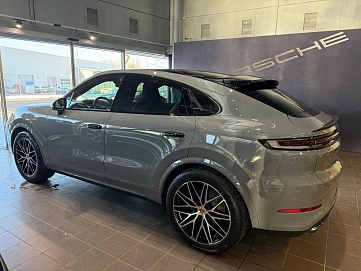Porsche Cayenne, 2025г, полный привод, автомат