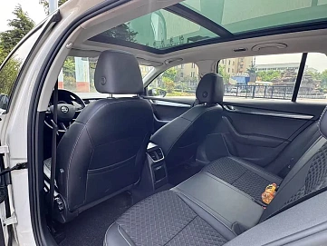 Skoda Octavia, 2019г, передний привод, робот