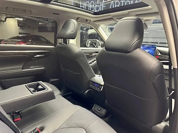 Toyota Highlander, 2025г, полный привод, автомат