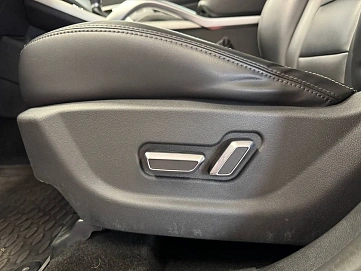 Geely Atlas, 2019г, передний привод, автомат