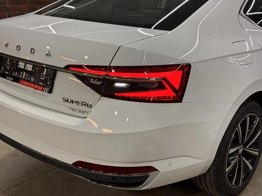 Skoda Superb, 2025г., передний привод, робот