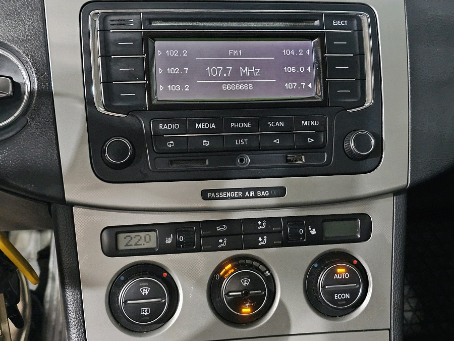 Volkswagen Passat, 2007г., полный привод, механика