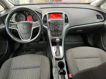 Opel Astra, 2012г, передний привод, автомат