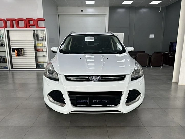 Ford Kuga, 2014г, передний привод, автомат