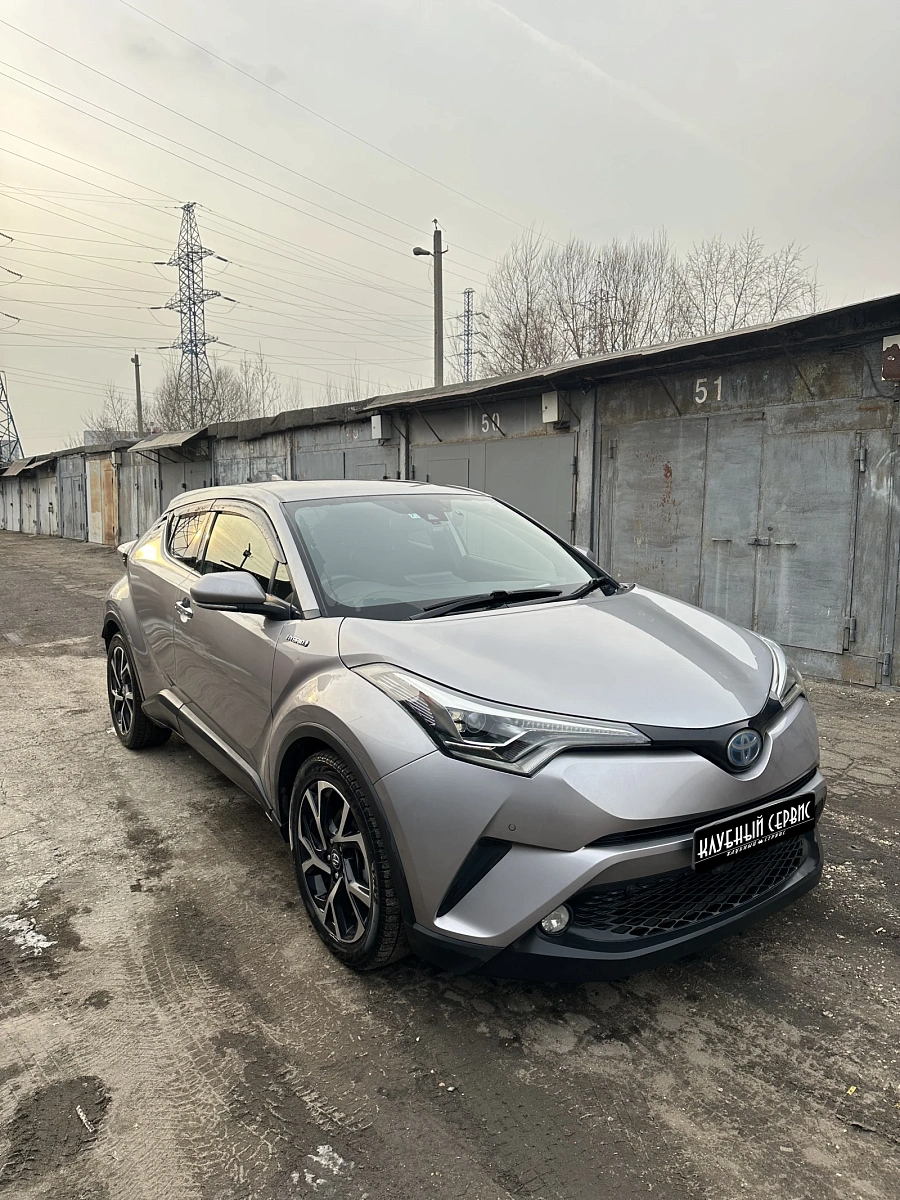 Toyota C-HR, 2018г., передний привод, вариатор