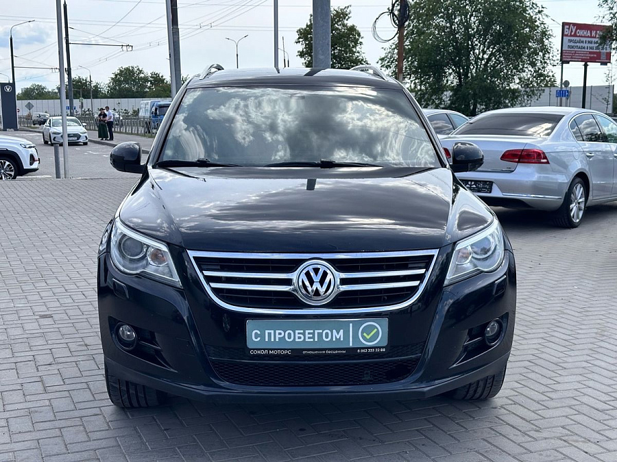 Volkswagen Tiguan, 2009г., полный привод, автомат