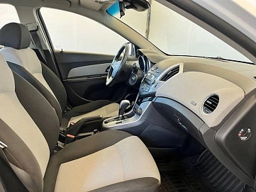 Chevrolet Cruze, 2013г, передний привод, автомат