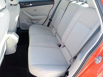 Volkswagen Jetta, 2019г, передний привод, автомат