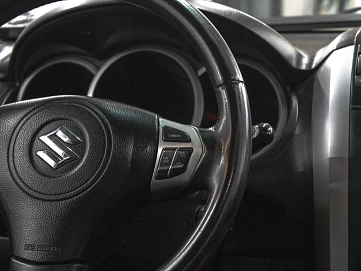 Suzuki Grand Vitara, 2010г, полный привод, автомат
