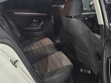 Volkswagen Passat CC, 2011г, передний привод, робот