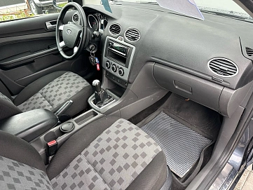 Ford Focus, 2006г, передний привод, механика