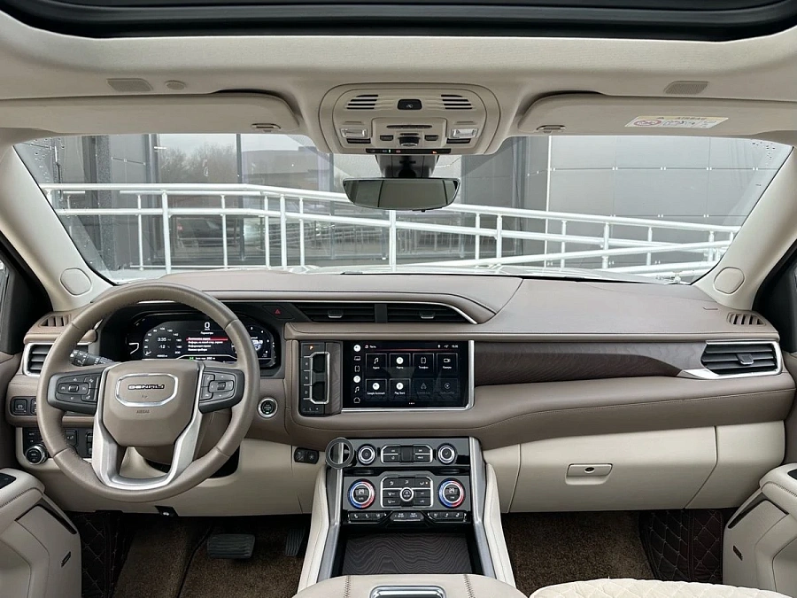 GMC Yukon, 2022г., полный привод, автомат