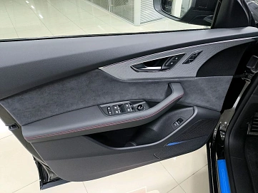 Audi Q8, 2025г, полный привод, автомат