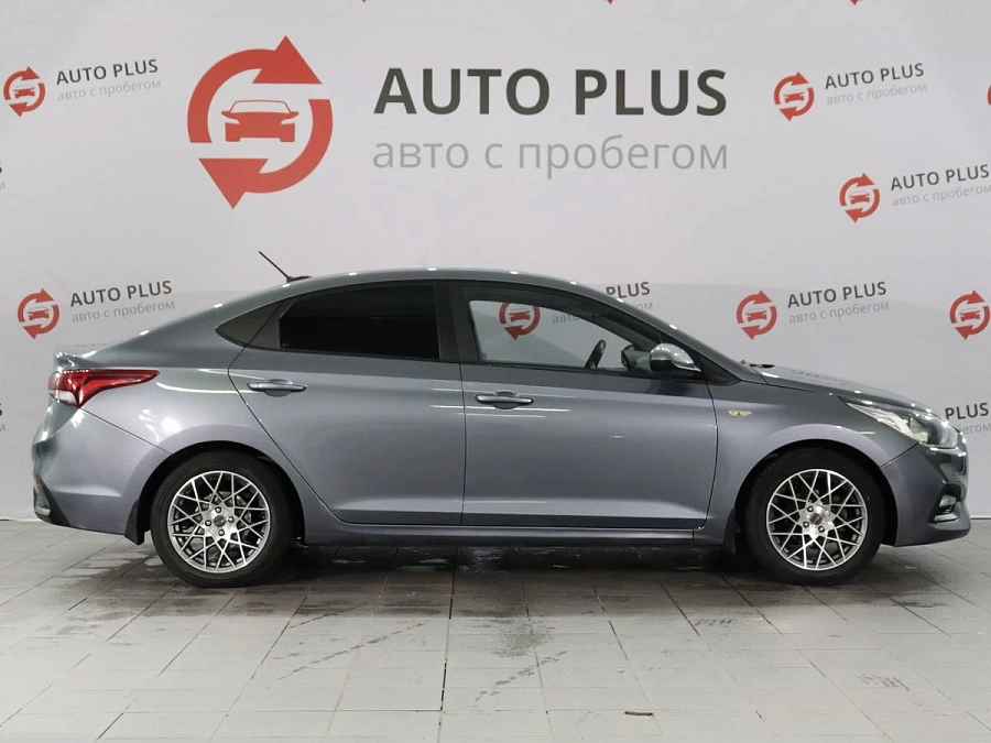 Hyundai Solaris, 2018г., передний привод, автомат