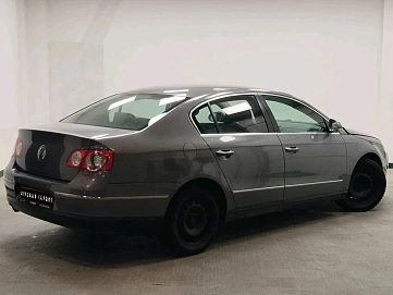 Volkswagen Passat, 2007г, передний привод, механика