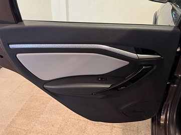 Lada (ВАЗ) Vesta, 2019г, передний привод, механика