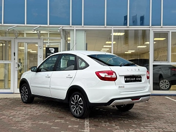 Lada (ВАЗ) , 2025г., передний привод, механика