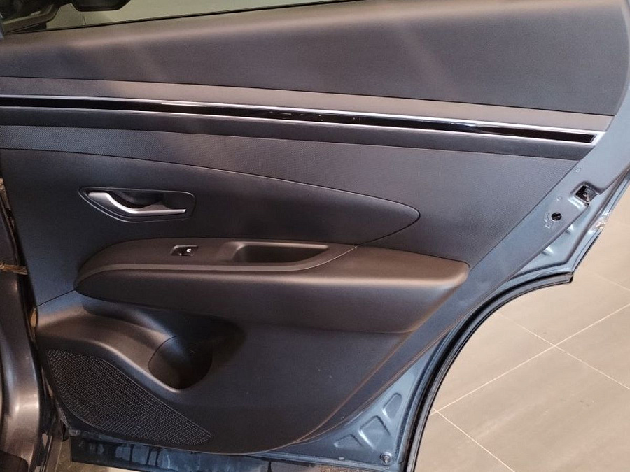 Hyundai , 2021г., передний привод, автомат