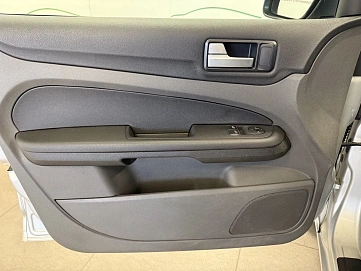 Ford Focus, 2007г, передний привод, механика