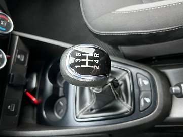 Lada (ВАЗ) Vesta, 2023г, передний привод, механика