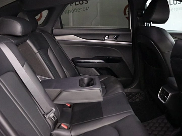 Kia K5, 2021г, передний привод, автомат