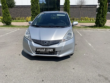 Honda Jazz, 2011г, передний привод, механика