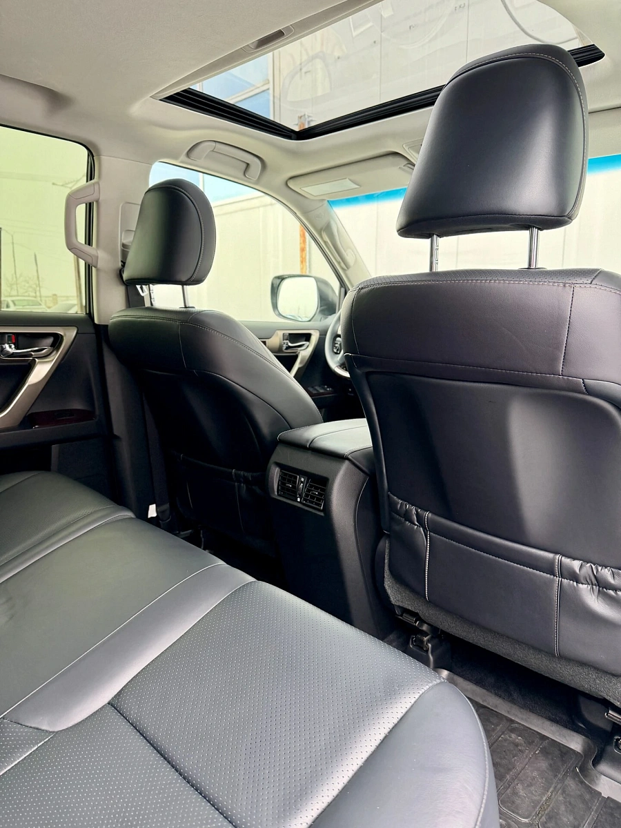 Lexus GX, 2014г., полный привод, автомат