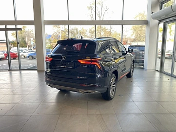 Changan , 2023г., передний привод, автомат