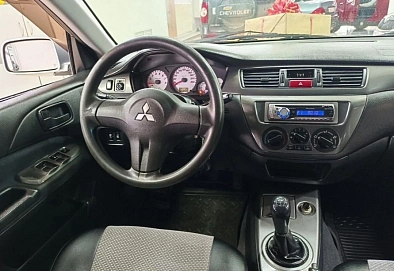 Mitsubishi Lancer, 2007г, передний привод, механика