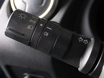 Nissan Qashqai, 2010г., передний привод, вариатор