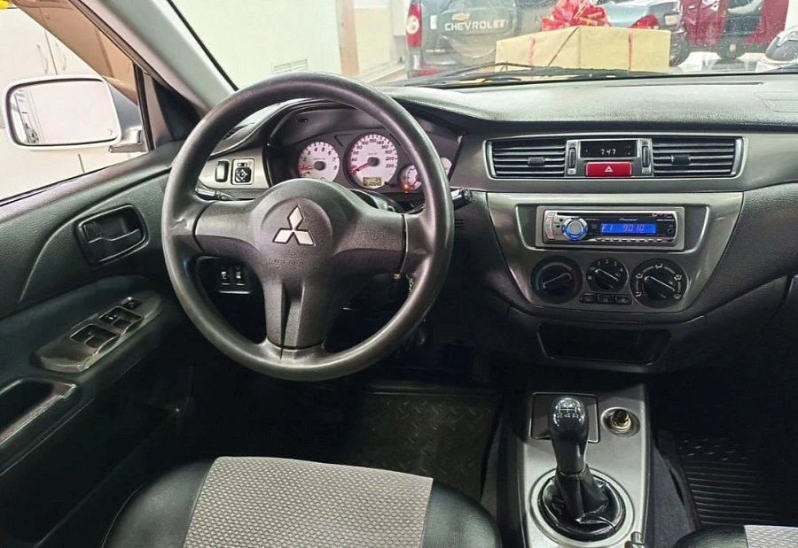 Mitsubishi Lancer, 2007г., передний привод, механика