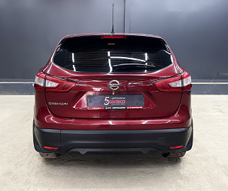 Nissan Qashqai, 2014г, передний привод, механика