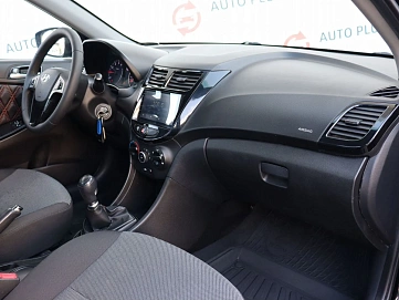 Hyundai Solaris, 2013г, передний привод, механика
