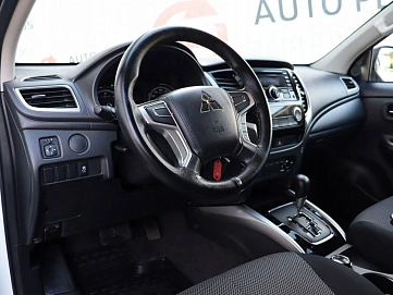 Mitsubishi L200, 2022г, полный привод, автомат