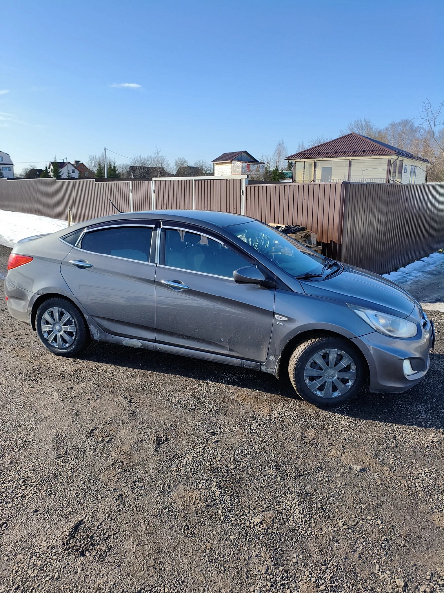 Hyundai Solaris, 2013г., передний привод, механика