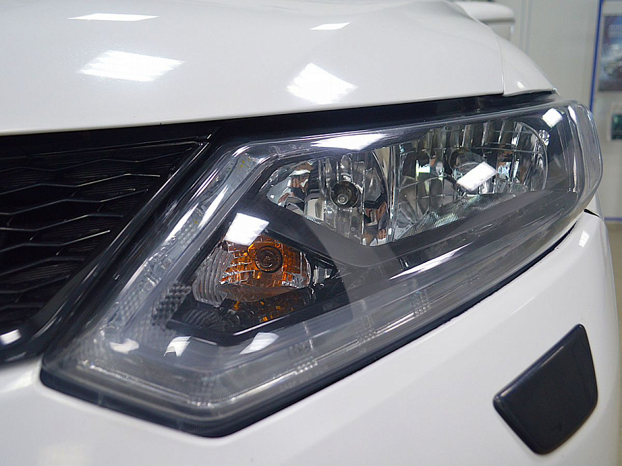 Nissan X-Trail, 2016г., передний привод, вариатор
