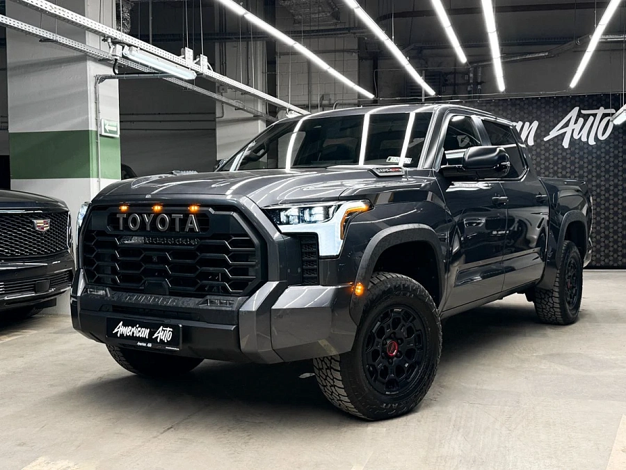 Toyota Tundra, 2025г., полный привод, автомат