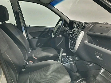 Lada (ВАЗ) Granta, 2015г, передний привод, механика