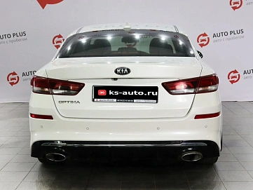 Kia Optima, 2018г, передний привод, автомат